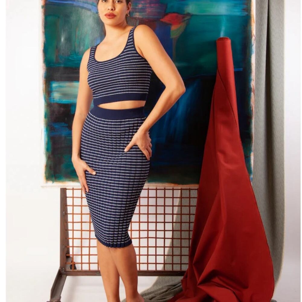 Kerisma Women's Antionette Stretch Ribbed Pencil Skirt Navy Size M Stripe NWT